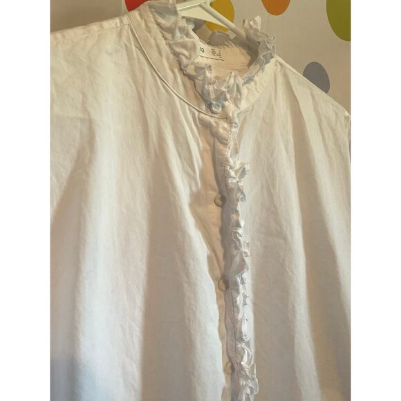 MNG Size 4 White Ruffle Blouse Button Front - Picture 6 of 12